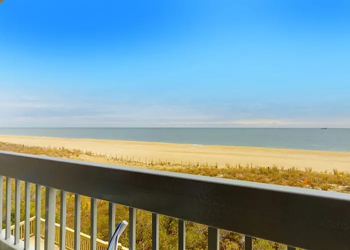Holiday home Wonderful In Beachfront Complex With Shared Pool Free Wifi Private Washer & Dryer Ocean City