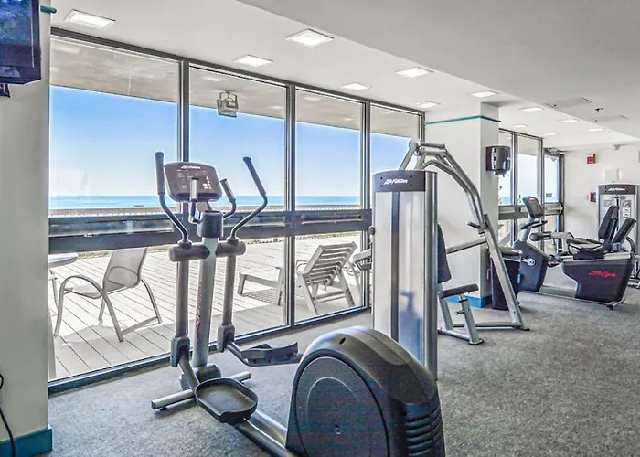 Wonderful In Beachfront Complex With Shared Pool Free Wifi Private Washer & Dryer Ocean City